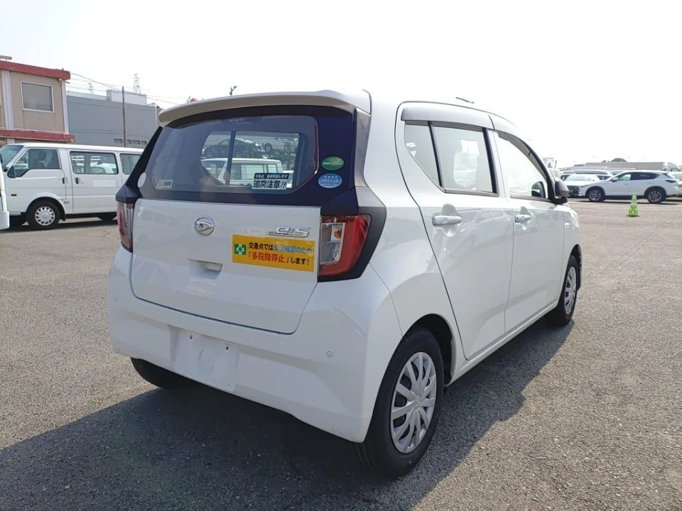 Daihatsu Mira e:S LA350S 2020